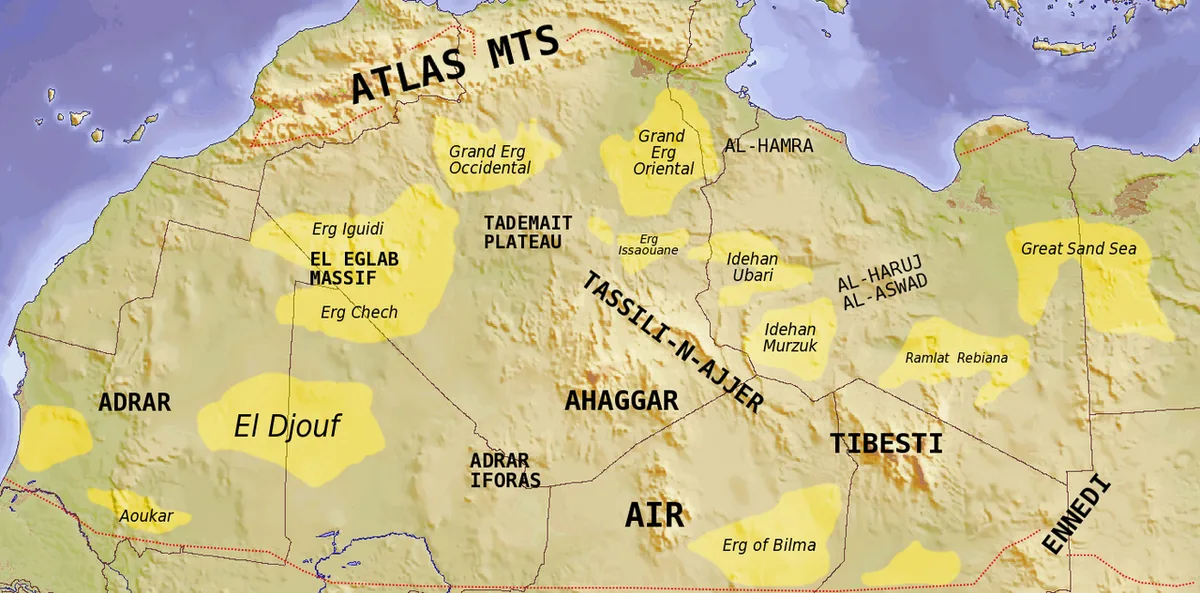 Carte topographique du Sahara montrant ses massifs, ergs et plateaux du nord de l'Afrique, de l'Atlantique à la mer Rouge