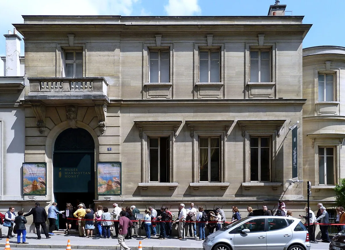Façade du musée Marmottan Monet à Paris, hôtel particulier du 16e arrondissement abritant la collection Monet