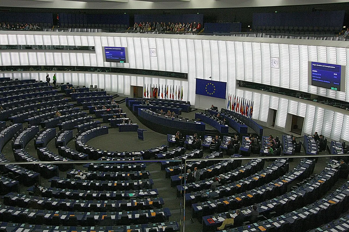Hémicycle du Parlement européen à Strasbourg vu depuis les gradins pendant une session