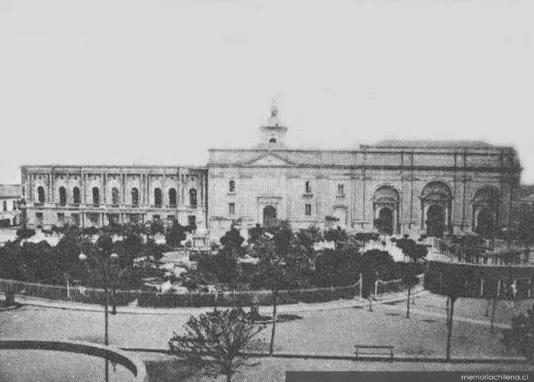 La Plaza de Armas de Santiago du Chili et sa cathédrale photographiées en 1870, cœur historique de la ville coloniale