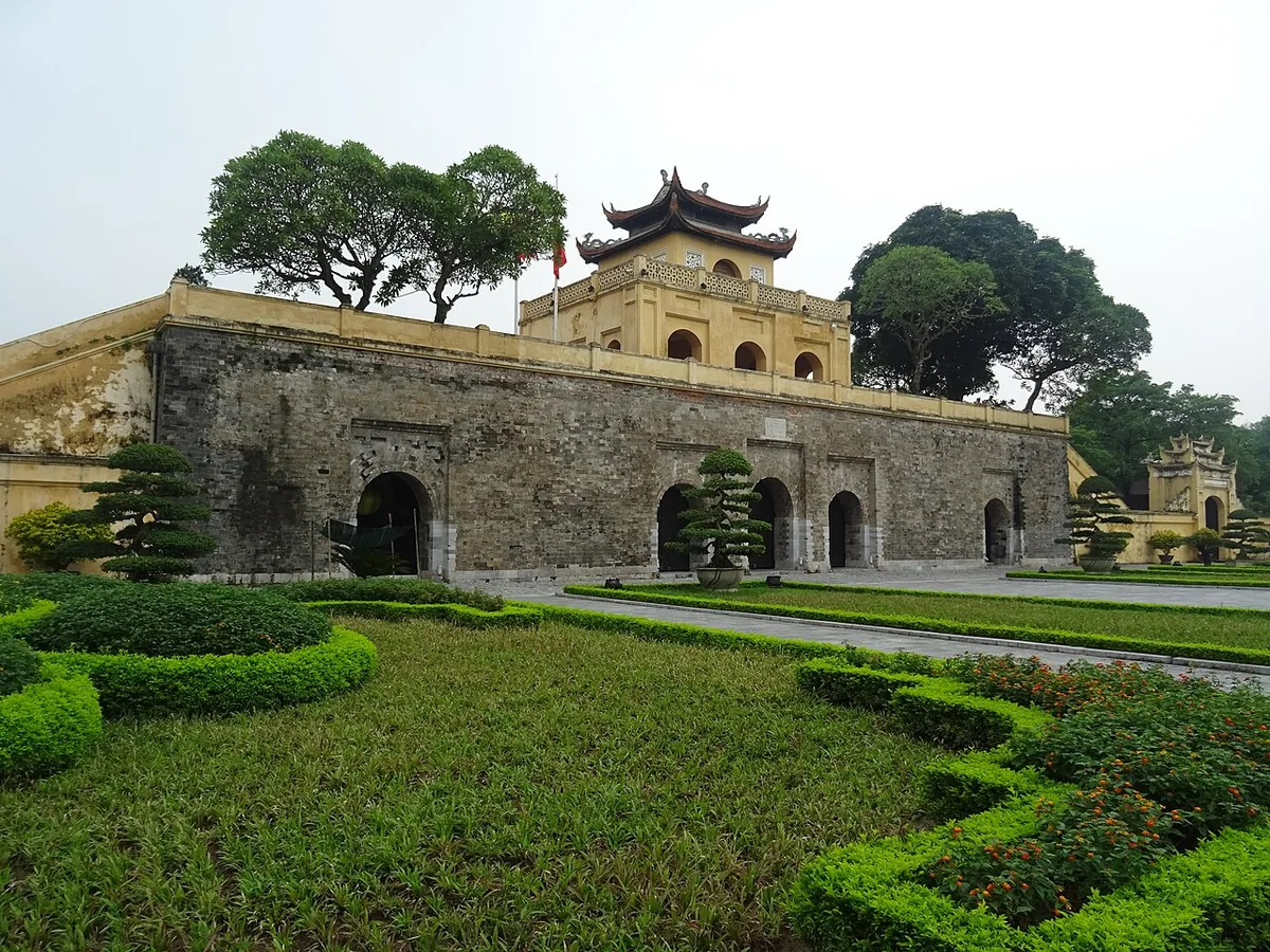 Porte Doan Mon de la cité impériale de Thang Long, ancien siège du pouvoir à Hanoï