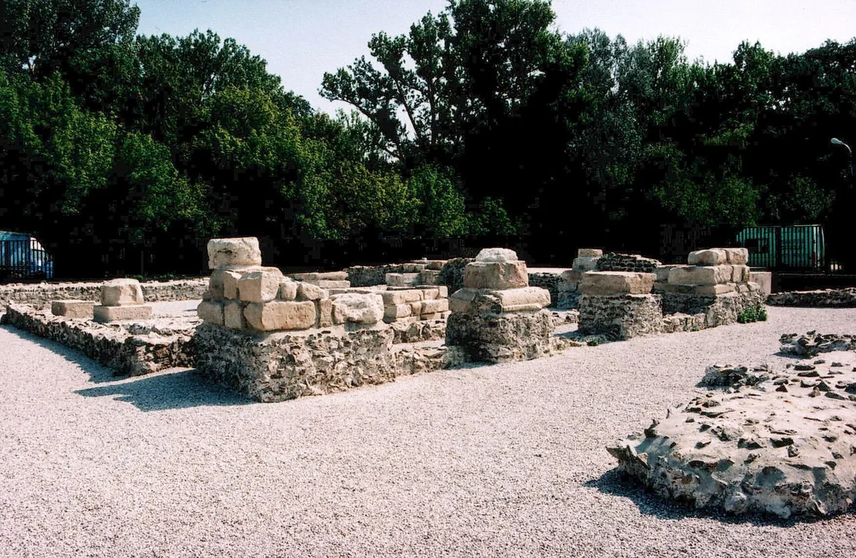Ruines du camp militaire romain de Gerulata dans le quartier de Rusovce à Bratislava