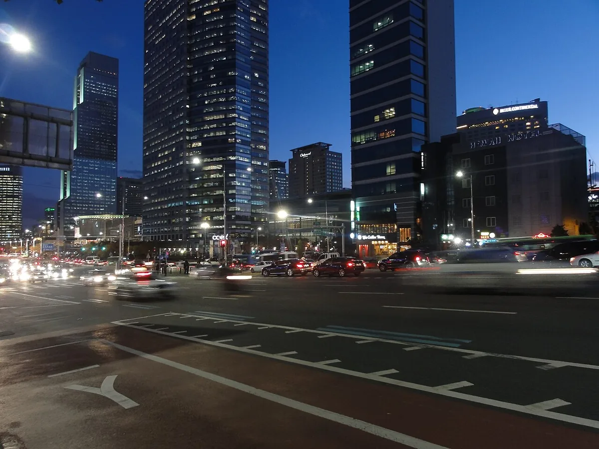 Tours de bureaux du quartier d'affaires de Gangnam à Séoul, cœur économique de la Corée du Sud